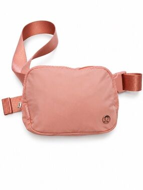 lululemon all spice belt bag Everywhere 1L Exterior Zippered Pocket To Secure Your Valuables My first everywhere belt bag